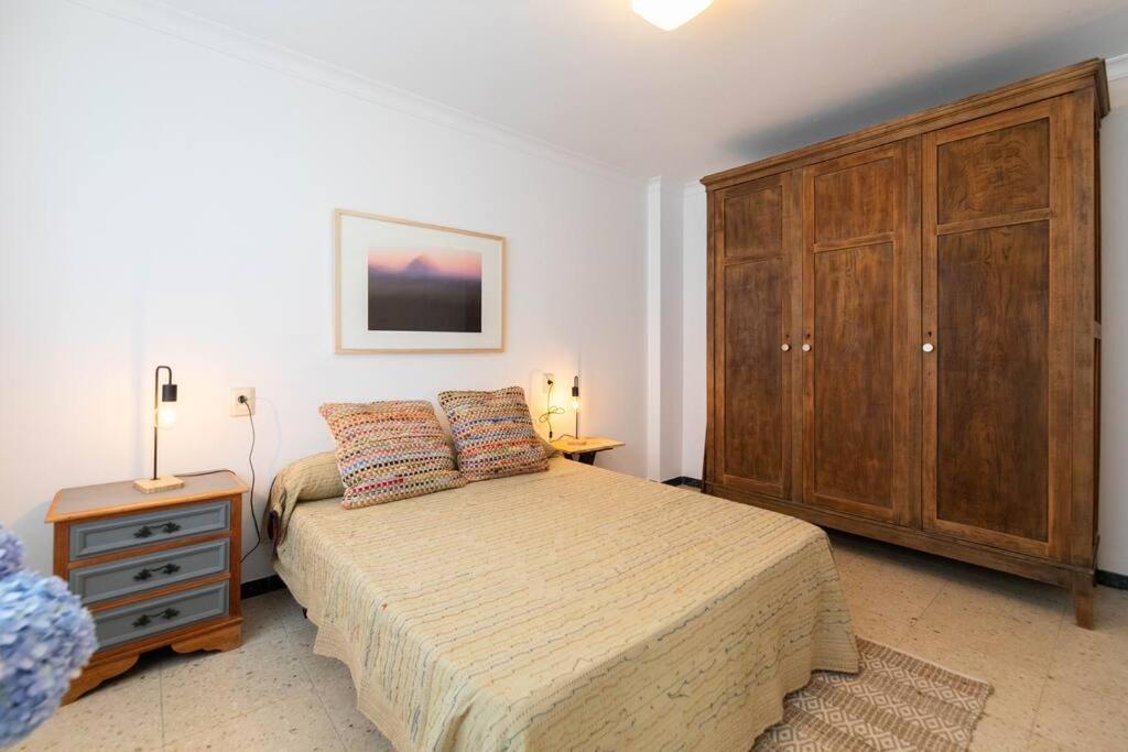 Apartamento Amboage แฟร์โรล ภายนอก รูปภาพ